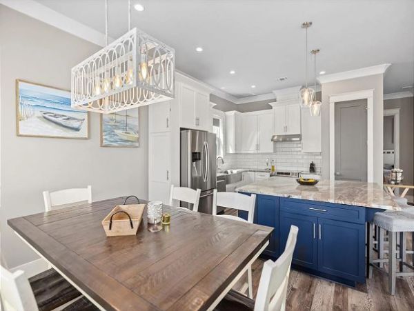Navarre Beach Four Bedroom Vacation Home with Panoramic Water Views