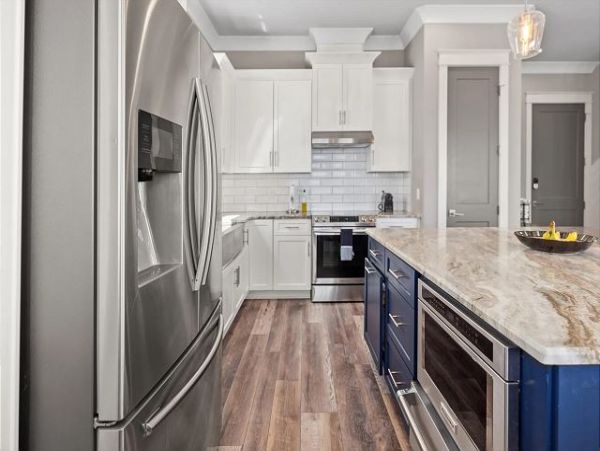 Navarre Beach Four Bedroom Vacation Home with Panoramic Water Views