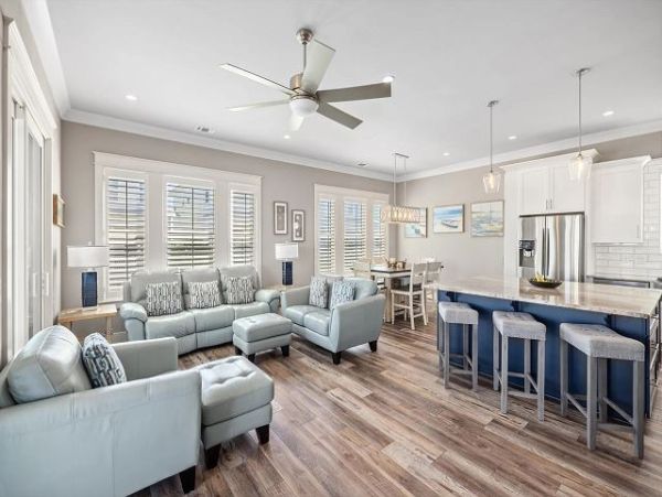 Navarre Beach Four Bedroom Vacation Home with Panoramic Water Views