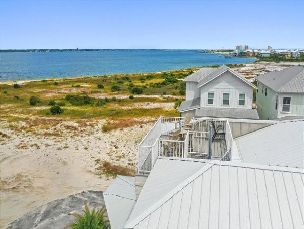 Navarre Beach Four Bedroom Vacation Home with Panoramic Water Views