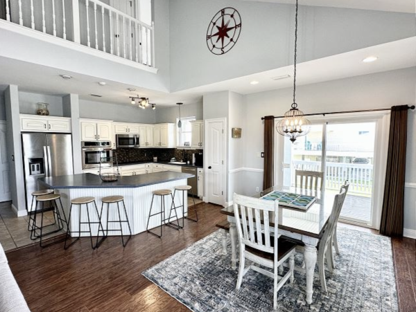 Navarre Beach Retreat Four Bedroom Stunning Rental!