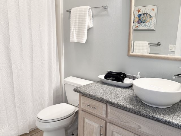Navarre Beach Retreat Four Bedroom Stunning Rental!