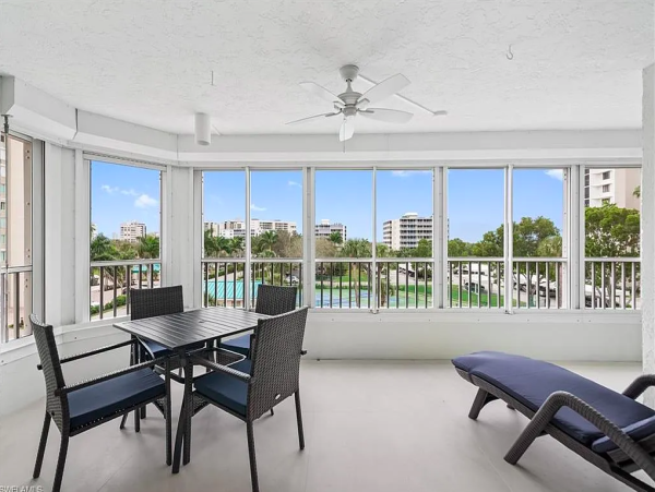 Naples Vacation Rental NEW ARRIVAL FOR SEASON!