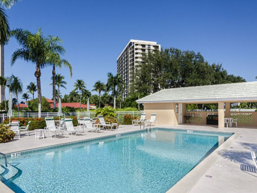 Contemporary Beach Style Naples Two Bedroom Vacation Condo