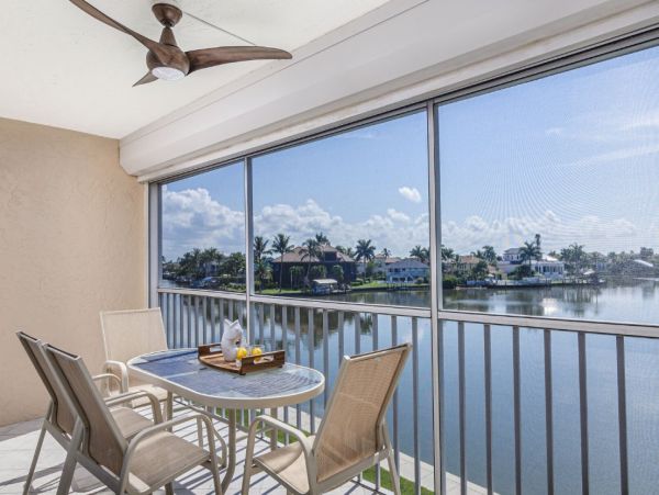 Contemporary Beach Style Naples Two Bedroom Vacation Condo