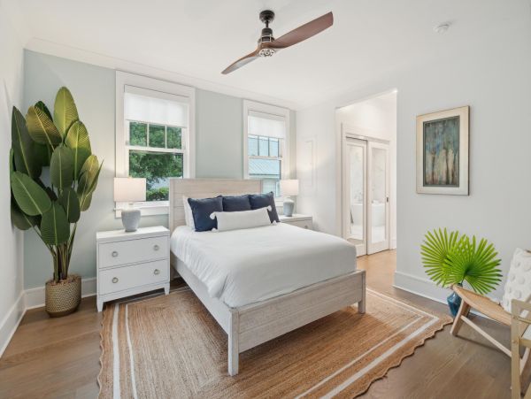 Charming Four Bedroom Vacation Home in Isle of Palms