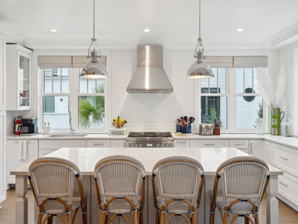 Charming Four Bedroom Vacation Home in Isle of Palms
