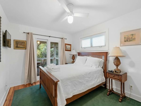 Gorgeous Five Bedroom Vacation Home in Isle of Palms