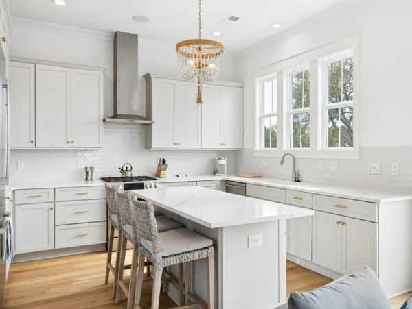 Isle of Palms Fantastic Four Bedroom Vacation Home