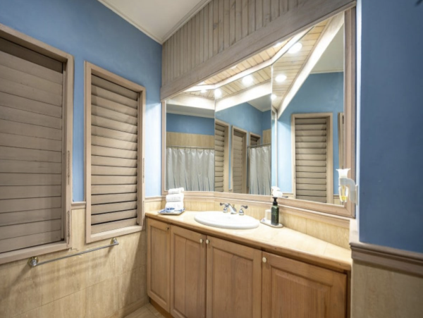 Jamaica Seven Bedroom Rental Estate with Amazing Golf Course & Ocean Views