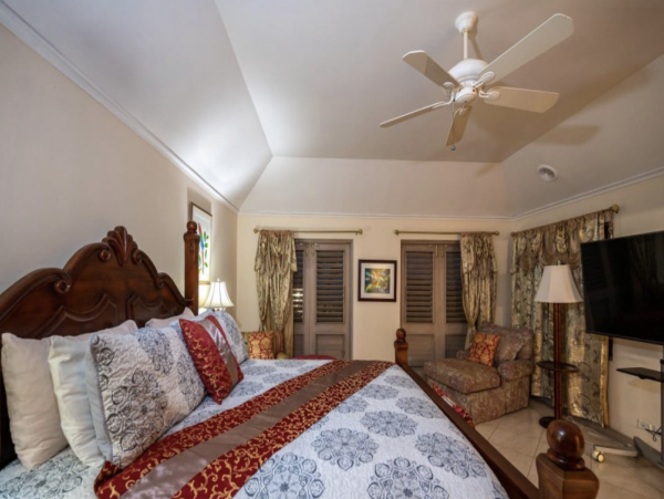 Jamaica Seven Bedroom Rental Estate with Amazing Golf Course & Ocean Views