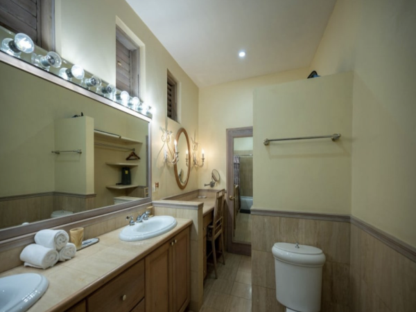 Jamaica Seven Bedroom Rental Estate with Amazing Golf Course & Ocean Views