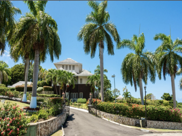 Jamaica Seven Bedroom Rental Estate with Amazing Golf Course & Ocean Views
