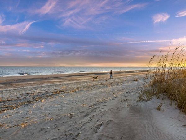 Four Bedroom Home Steps from Beautiful Isle of Palms Beach