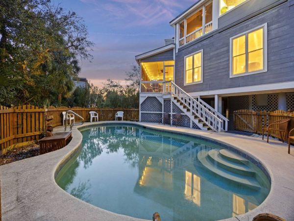 Four Bedroom Home Steps from Beautiful Isle of Palms Beach