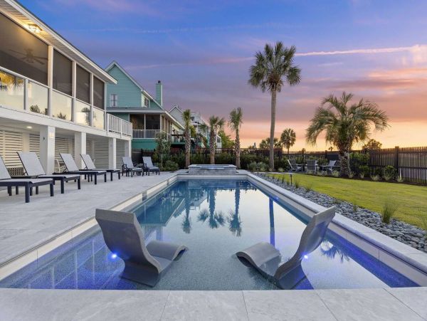 Isle of Palms Golf Course and Waterway Views Four Bedroom Home