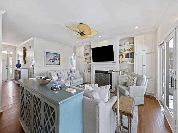 Isle of Palms Golf Course and Waterway Views Four Bedroom Home