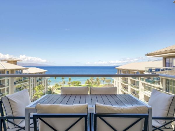 Three Bedroom Luxury Vacation Rental in Kaanapali