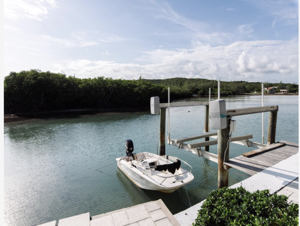 Eleuthera Private island Main House Plus Guest House