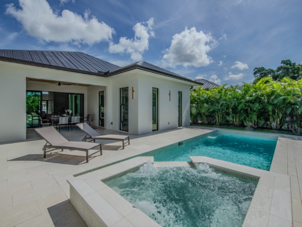 Coastal Elegance Meets Modern Comfort - Stunning Beach House with Pool in Naples