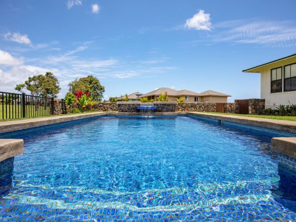 South Shore Luxury Plantation Home Kauai Stroll to Poipu Beach