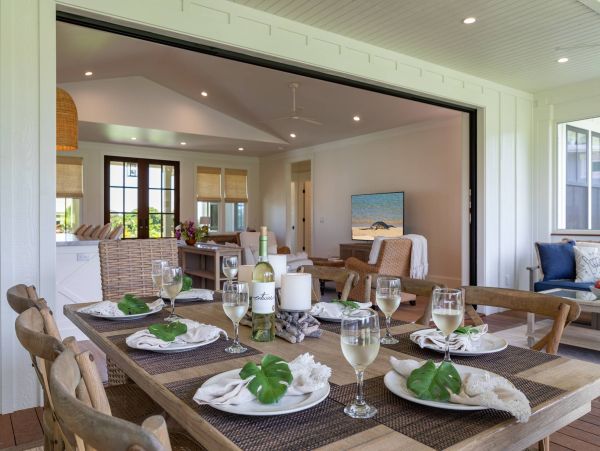 South Shore Luxury Plantation Home Kauai Stroll to Poipu Beach