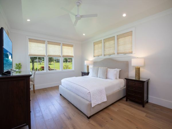 South Shore Luxury Plantation Home Kauai Stroll to Poipu Beach