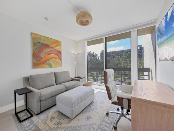 Longboat Key Vacation Rental - Florida Beachfront Condo with Pool & Tennis
