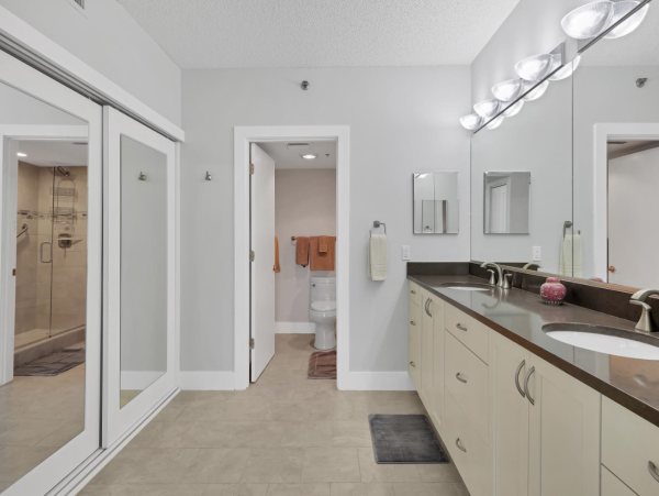 Longboat Key Vacation Rental - Florida Beachfront Condo with Pool & Tennis