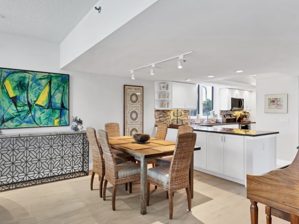 Longboat Key Vacation Rental - Florida Beachfront Condo with Pool & Tennis