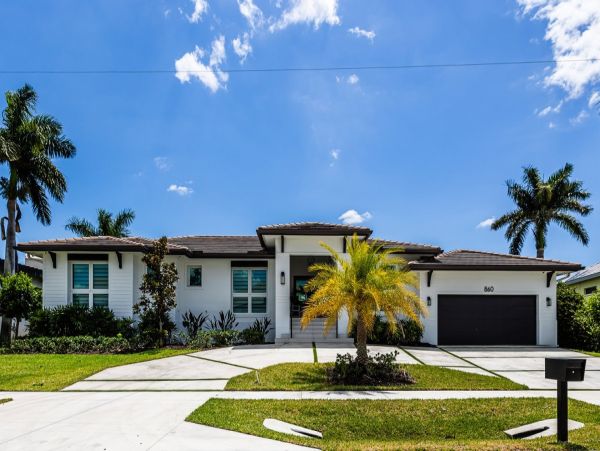 Stylish Four Bedroom Marco Island Pool Home
