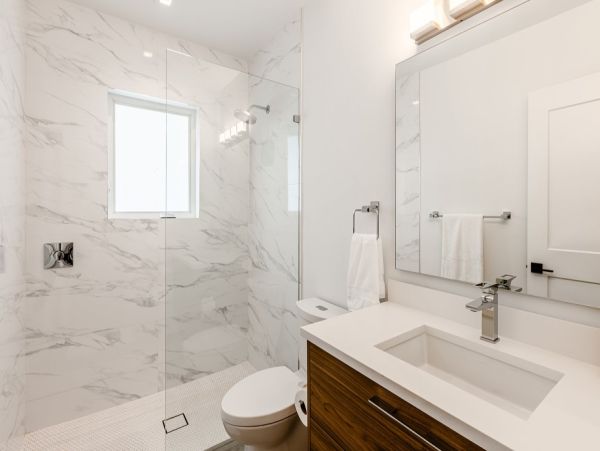 Stylish Four Bedroom Marco Island Pool Home
