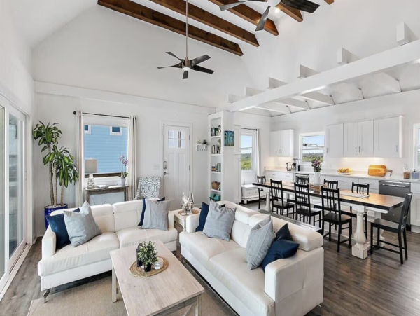 Beachfront Lovely Five Bedroom St. Augustine Pool Home