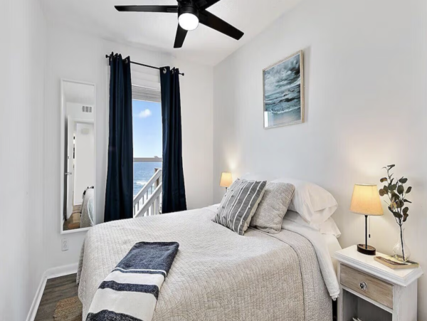 Beachfront Lovely Five Bedroom St. Augustine Pool Home