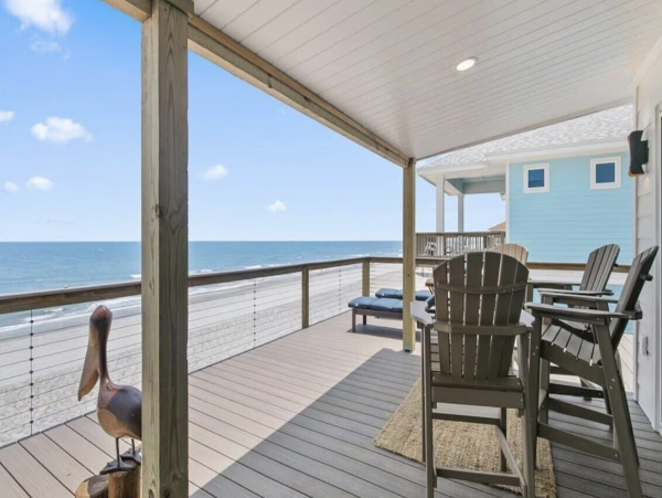 Beachfront Lovely Five Bedroom St. Augustine Pool Home