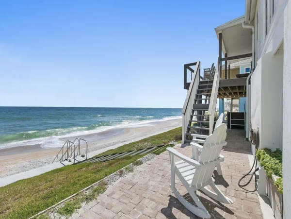 Beachfront Lovely Five Bedroom St. Augustine Pool Home
