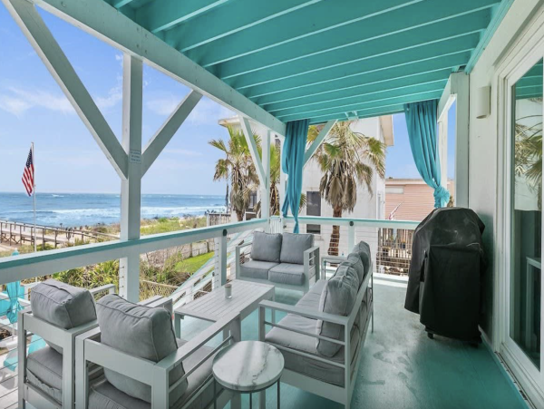 Beachfront Lovely Five Bedroom St. Augustine Pool Home