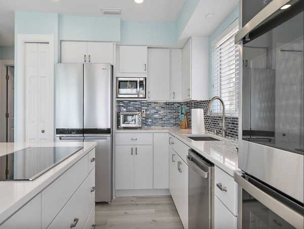 Beachfront Lovely Five Bedroom St. Augustine Pool Home