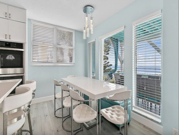 Beachfront Lovely Five Bedroom St. Augustine Pool Home