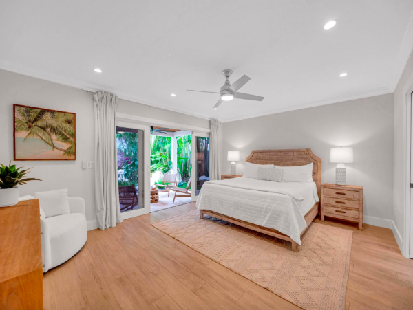 Waterfront Retreat in Fort Lauderdale with Heated Pool and Hot Tub