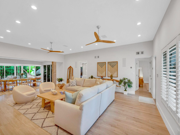 Waterfront Retreat in Fort Lauderdale with Heated Pool and Hot Tub