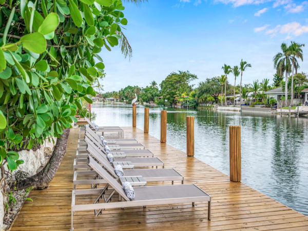 Waterfront Retreat in Fort Lauderdale with Heated Pool and Hot Tub