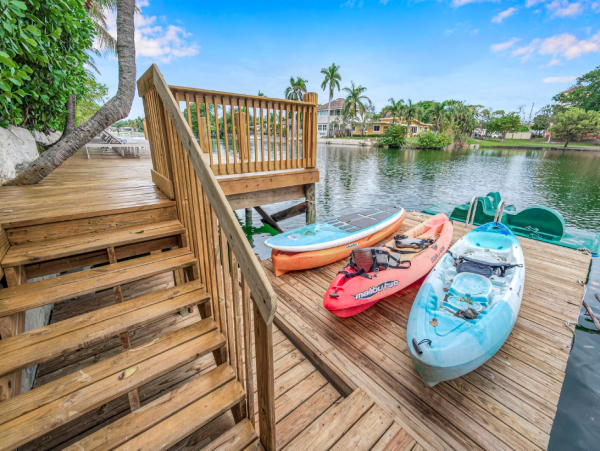 Waterfront Retreat in Fort Lauderdale with Heated Pool and Hot Tub