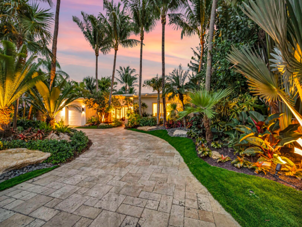 Waterfront Retreat in Fort Lauderdale with Heated Pool and Hot Tub