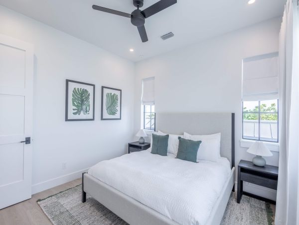 Key West Luxury Vacation Rentals - Waterfront Homes with Marina Access