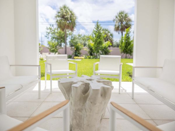 Key West Luxury Vacation Rentals - Waterfront Homes with Marina Access