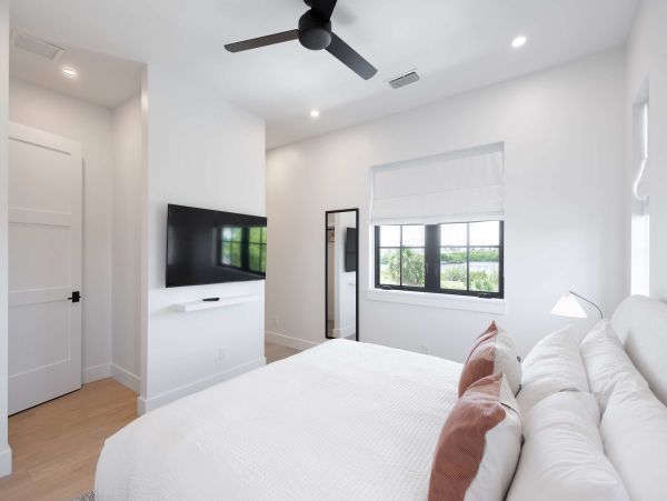 Key West Luxury Vacation Rentals - Waterfront Homes with Marina Access