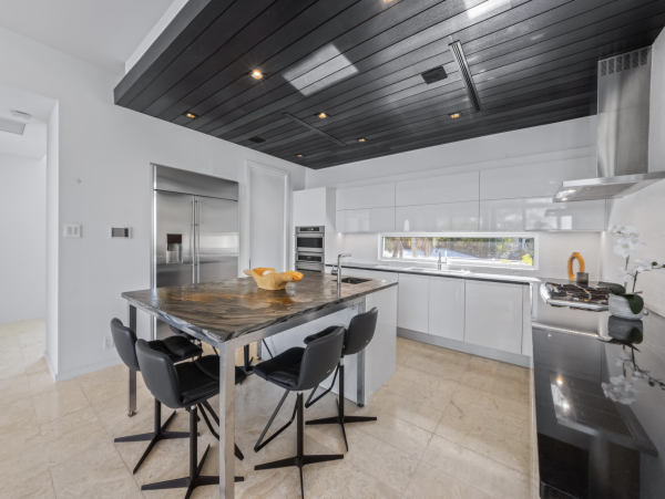 North Anna Maria Three Bedroom Luxurious Geatway Bay Beachfront