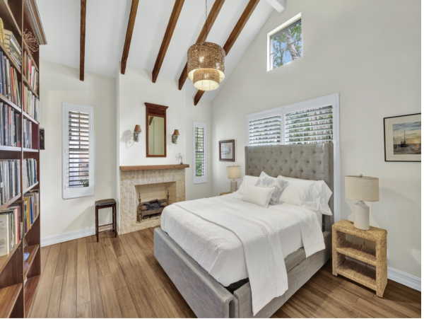 Old Naples Luxury Vacation Rental | Family Beach Retreat with Guest House