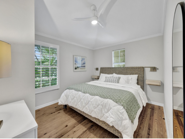 Old Naples Luxury Vacation Rental | Family Beach Retreat with Guest House